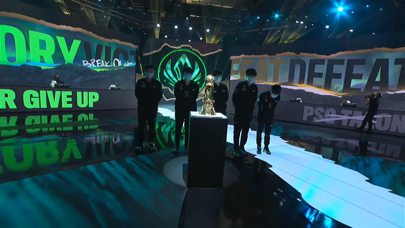 League of Legends Mid-Season Invitational RNG vs PSG Talon Semifinal Result