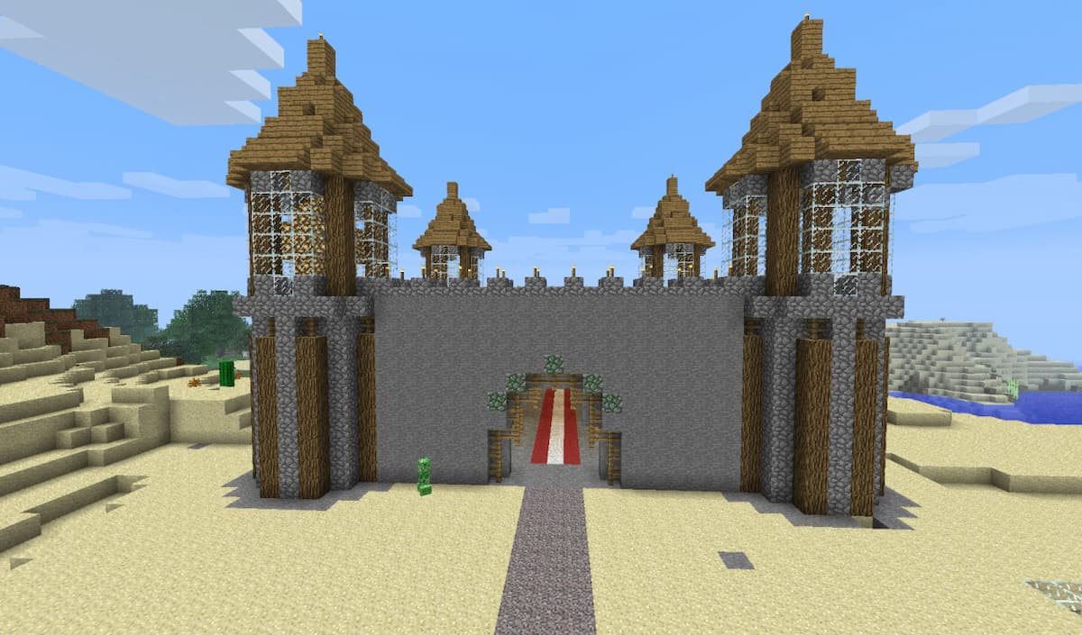 Best 5 Minecraft Castle Ideas & Designs Small medieval castle screenshot Minecraft